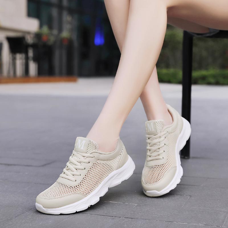 Summer Breathable Sneakers Wom - огляд і ціна High Tech Office Room