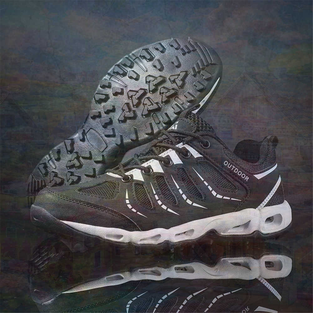 Sumer Round Tip Silver Sneaker - огляд і ціна Office Tech Gifts For Men
