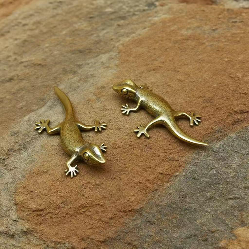 Handmade Bronze Retro Gecko Li - огляд і ціна Office Tech Gadgets