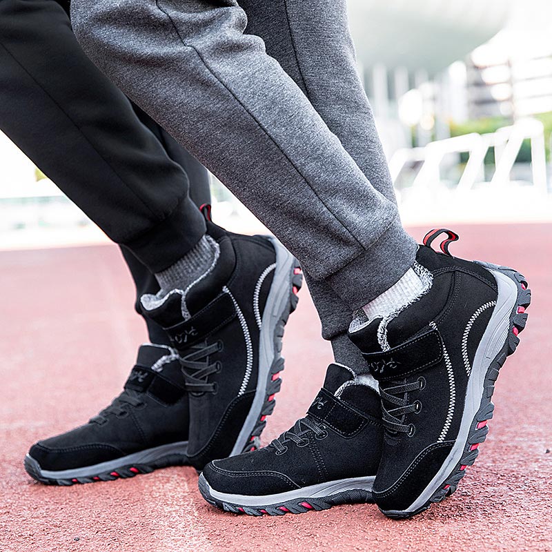 short winter sports shoes for  - огляд і ціна High Tech Office Room